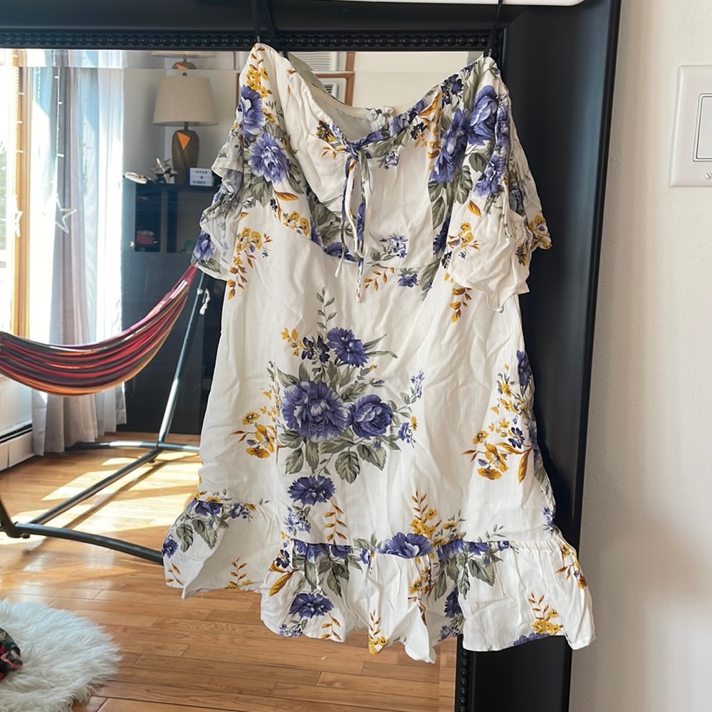 Mini dress